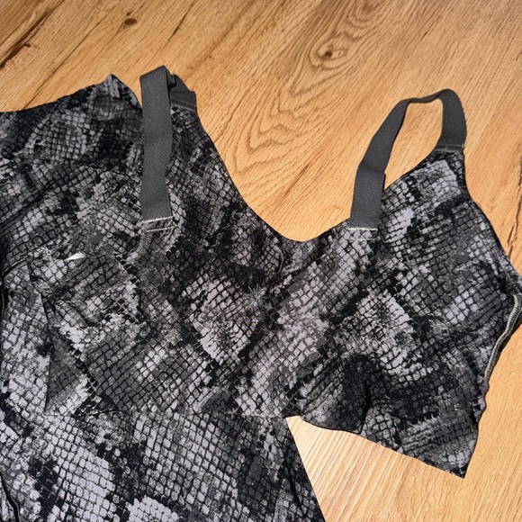 Aerie Offline snakeskin set - Picture 3 of 4